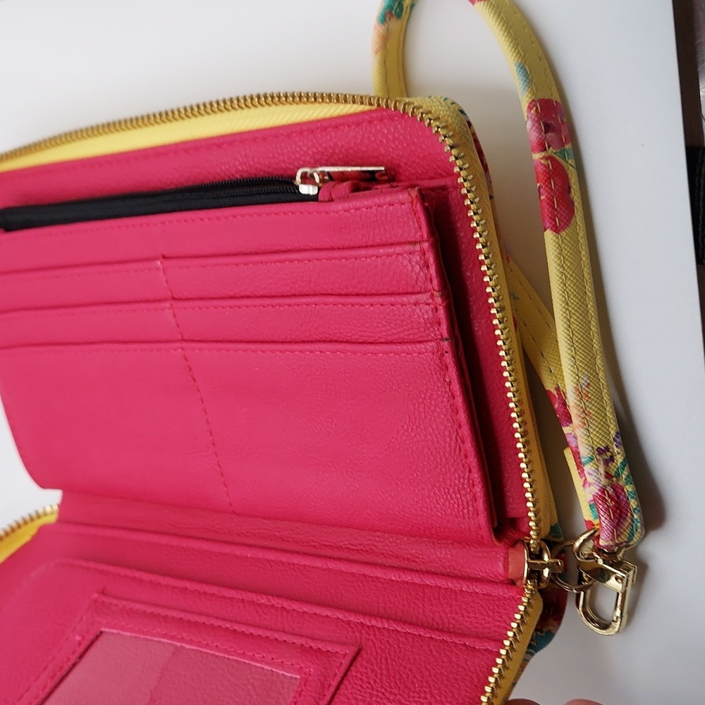 Betsey Johnson Yellow Floral Wristlet Clutch, GC, 8"x4.5". - Picture 5 of 10